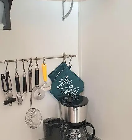 Kemping Luxe Mobilehome With Dishwasher And Airconditioning Included Fits 4 Adults And 1 Child, Ameglia, Ligurie, Cinqueterre, North Italy, Beach, Pool, Glamping Ameglia