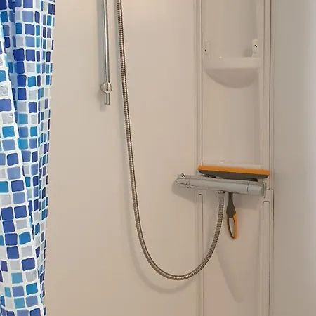 Luxe Mobilehome With Dishwasher And Airconditioning Included Fits 4 Adults And 1 Child, Ameglia, Ligurie, Cinqueterre, North Italy, Beach, Pool, Glamping Ameglia